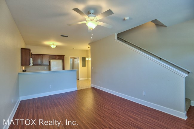 Building Photo - 3 br, 3 bath House - 2758 Mission Run Court