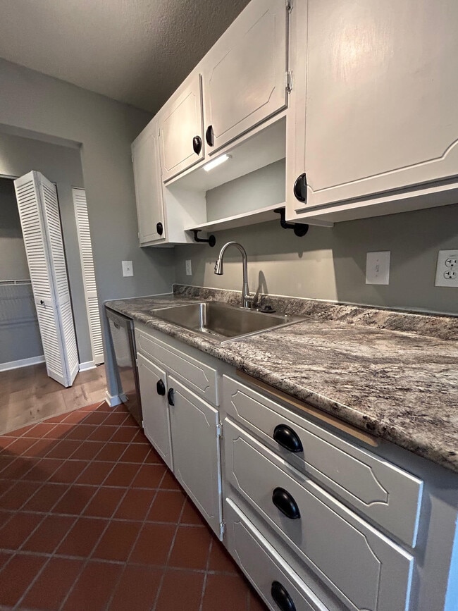 New Counters and Sink - 4371 Wilshire Blvd