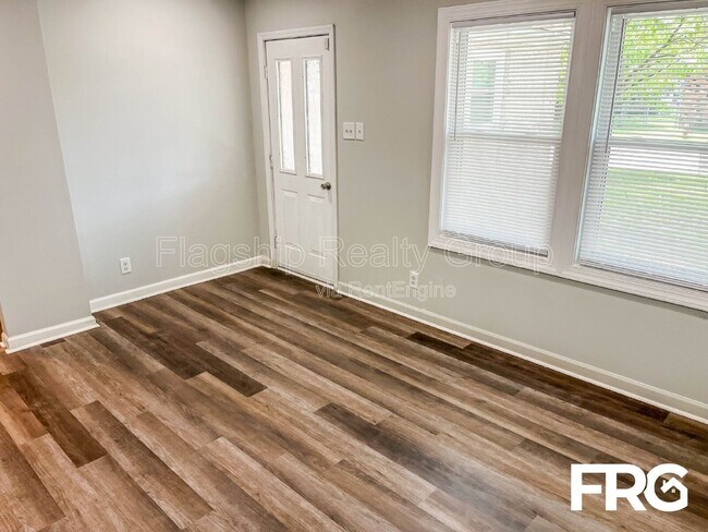 Foto del edificio - 435 Frank St