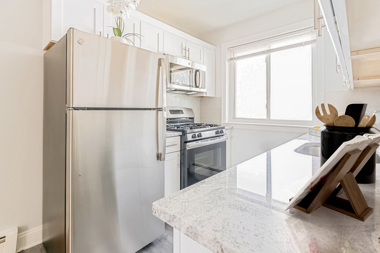 Bellmore Manor Gardens Apartments in North Bellmore, NY