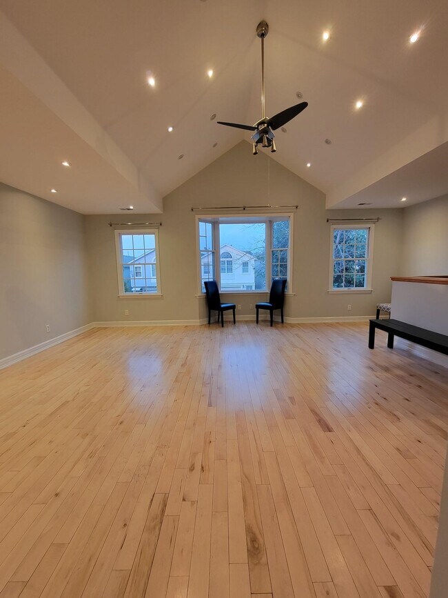 Foto del edificio - 13 WOJTYCHA Dr