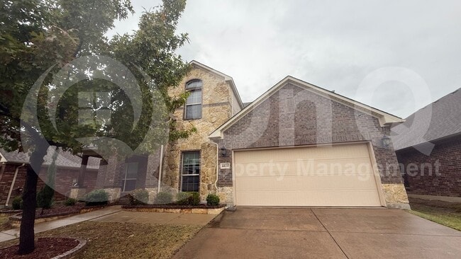 Building Photo - 6824 San Fernando Dr