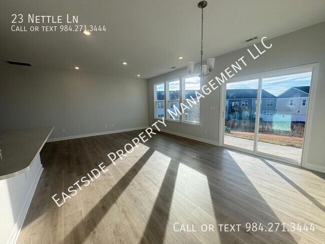 Foto del edificio - 23 Nettle Ln