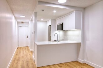 Building Photo - 2285 Rue St Mathieu