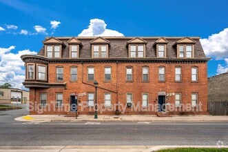 Building Photo - 229-229 Jonathan St