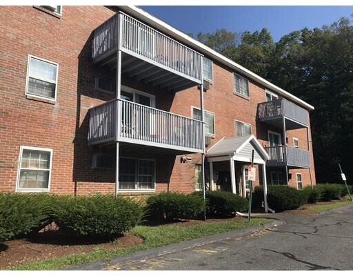 Foto principal - 302 Boston Post Rd E