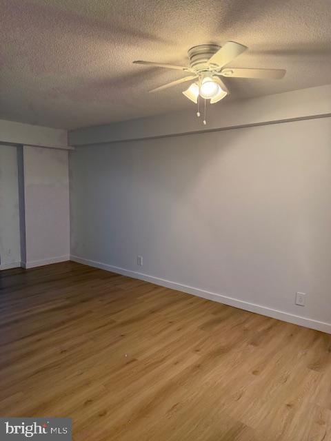 Foto del edificio - 203 Yoakum Pkwy