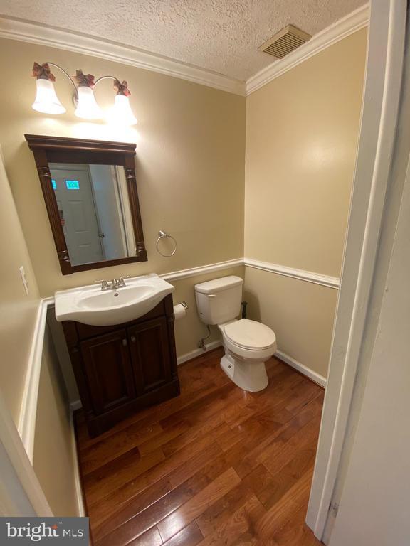 Foto del edificio - 1772 Springfield Ln