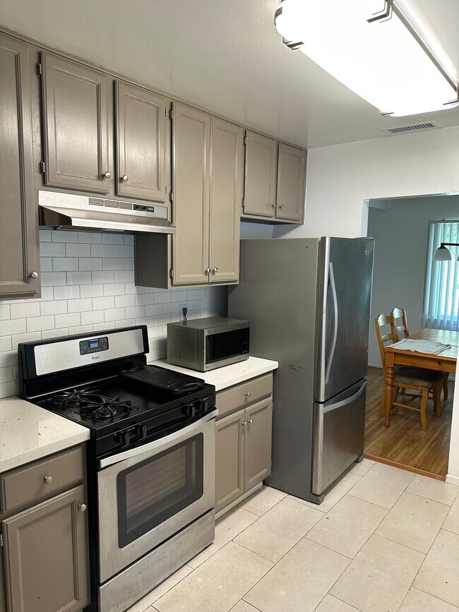 Kitchen with appliances included - 1913 190th St