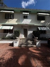 Building Photo - 809 Ferdinand St