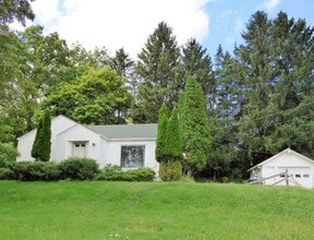 Building Photo - W2984 Krueger Rd