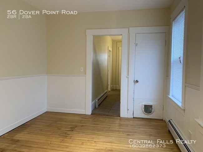 Building Photo - Single Family Home! Available Now !