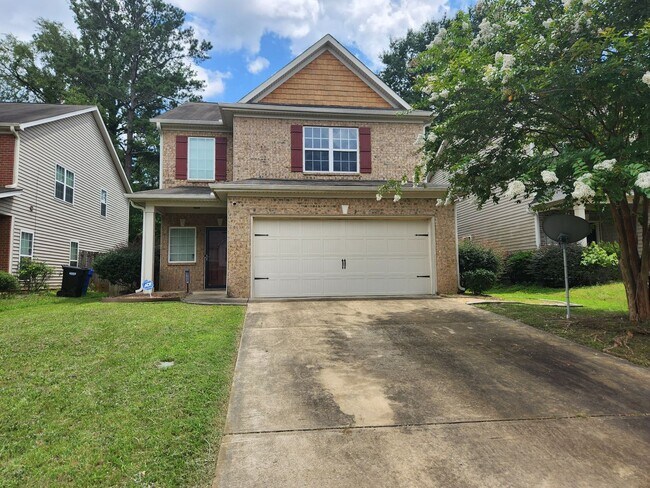 Foto del edificio - 3 Bedroom 2.5 Baths 2 Car Garage - Central...