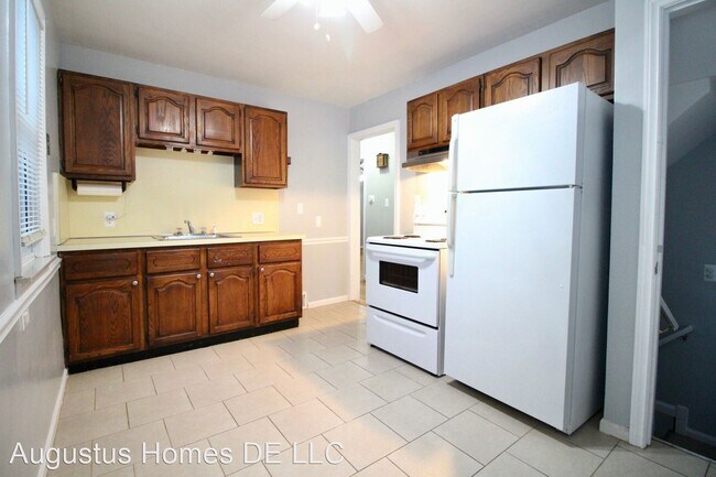 Building Photo - 3 br, 1 bath House - 9622 Cardwell