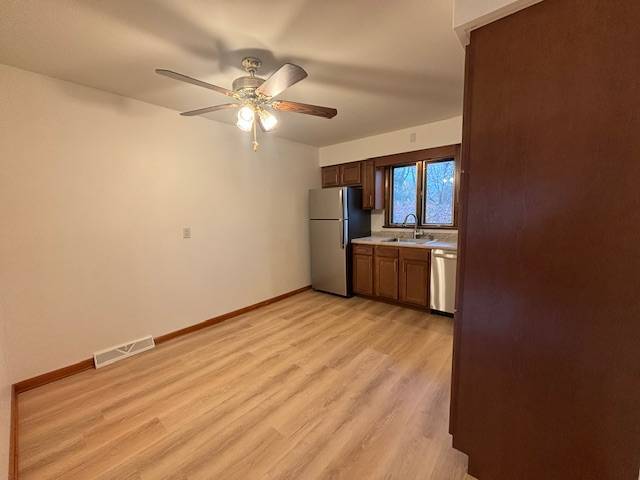 Foto del edificio - 80 Wertman Ln