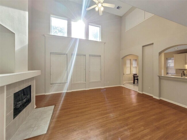 Foto del edificio - 17515 Golden Glade Ln