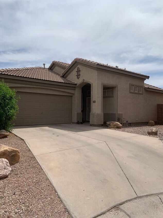Primary Photo - 3 Bedroom Single Family Home in Mesa