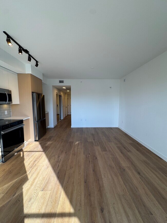 Foto del edificio - 1640 NE 125th St