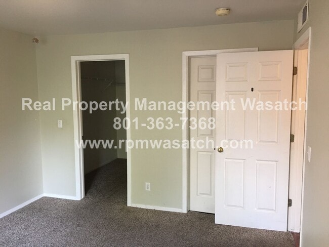 Foto del edificio - Charming 3 Bedroom 2 Bathroom Downtown Con...
