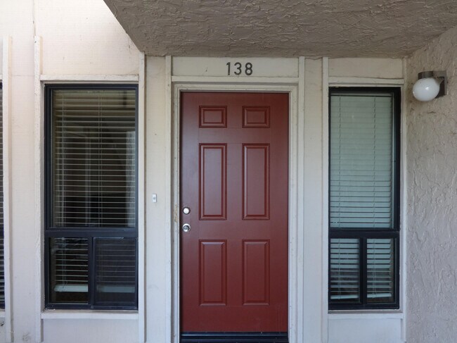 Foto del edificio - 3002 N 70th St