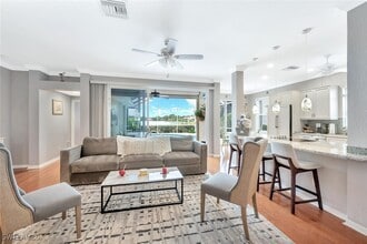 Building Photo - 7090 Lone Oak Blvd