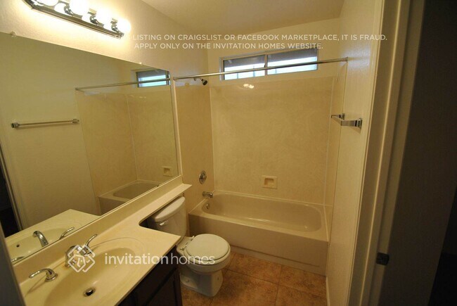 Foto del edificio - 19225 N 14th Pl
