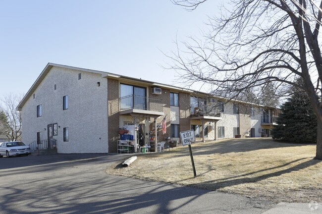 Building Photo - 2209 Branch Ave