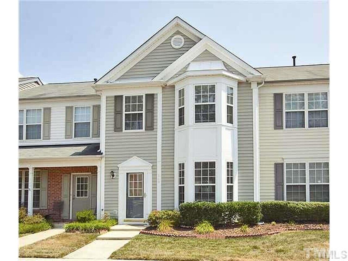 110 Parklane Dr, Morrisville, NC 27560 Townhome Rentals in