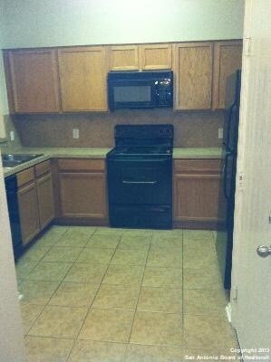 Foto del edificio - 13528 Bristow Dawn