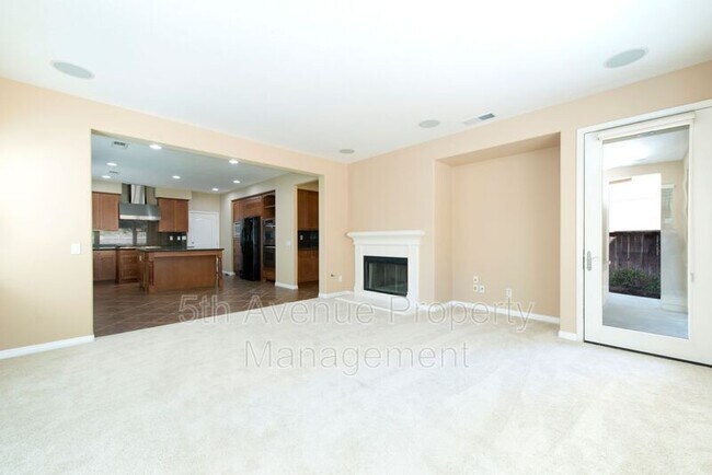 Foto del edificio - 6883 Goldstone Rd