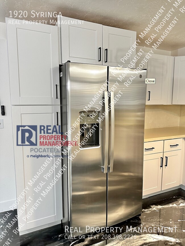 Foto del edificio - MOVE IN SPECIAL - 3 bed 2.5 bath double ca...