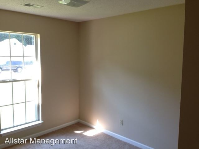 Foto del edificio - 3 br, 2 bath House - 2560 South Avalon Drive