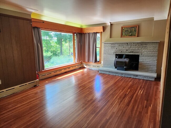 Foto del edificio - 7522 Utegg Rd