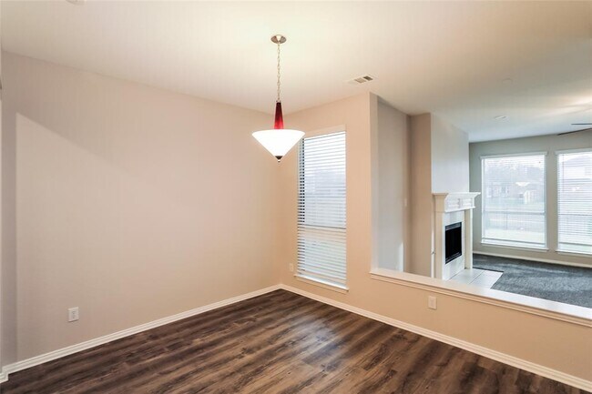 Foto del edificio - 5460 Pecan Creek Cir