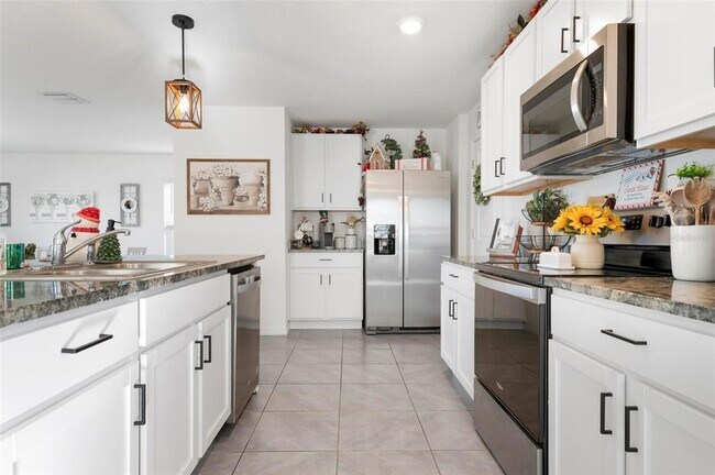 Foto del edificio - 10215 Charlotte Dr.