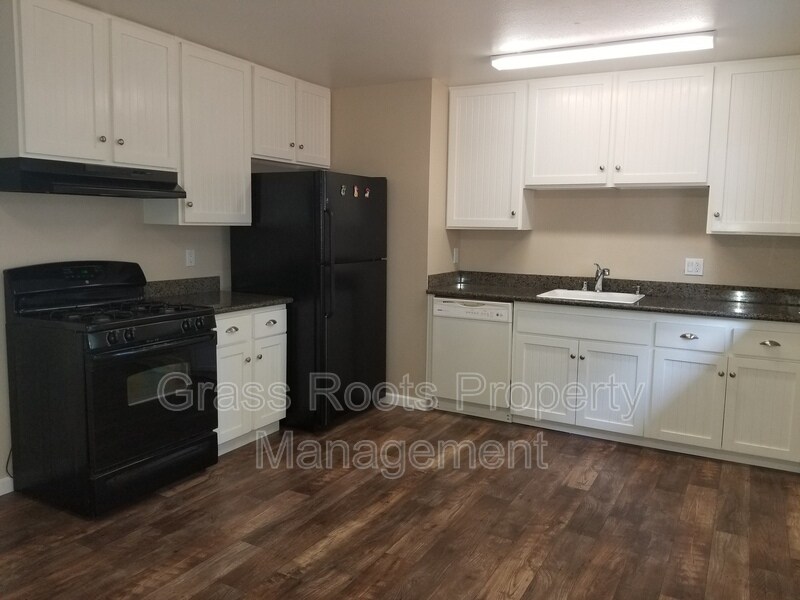 119 King Ct, Grass Valley, CA 95945 House for Rent in Grass Valley