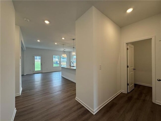 Building Photo - 5449 Hargrove Way