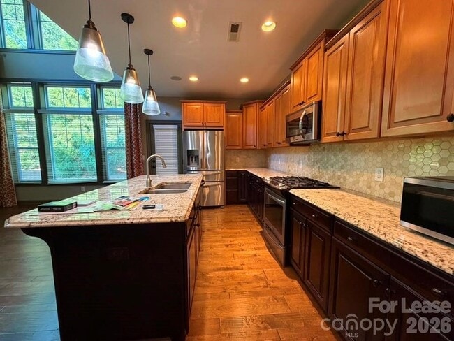Building Photo - 15124 Sapphire Hill Ln