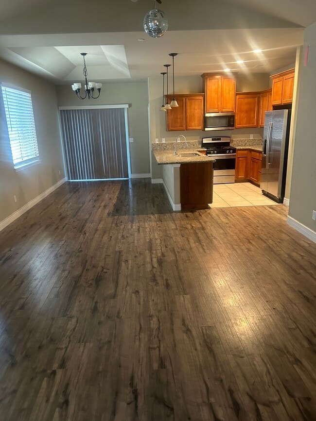 Building Photo - 13 Overseer Ct