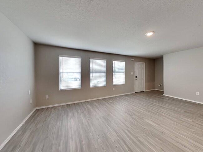 Building Photo - 7343 Cultivator Way