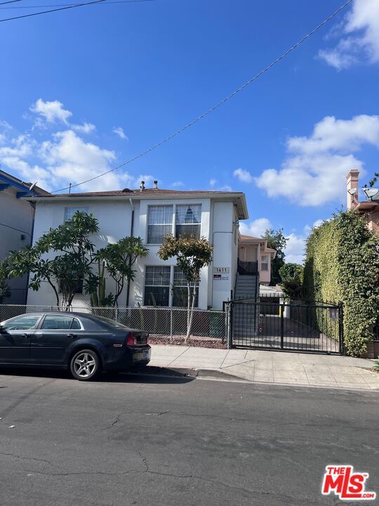Foto principal - 1411 S Bonnie Brae St