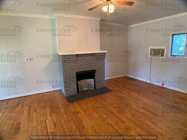 Foto del edificio - Perfect Size 1br Duplex right outside of D...