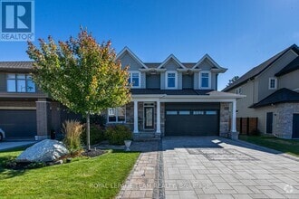 Building Photo - 240 Escarpment Cres