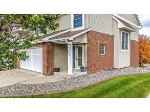 Building Photo - 926 Ramsey St