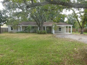 Building Photo - 7350 Santa Fe Dr Building Photo - 7350 Santa Fe Dr