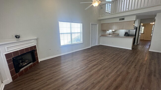 Building Photo - 3480 Daylily Ln