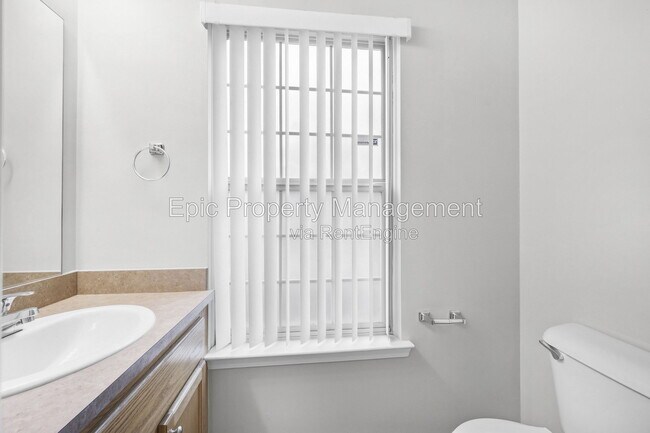Building Photo - 14052 Webster Dr