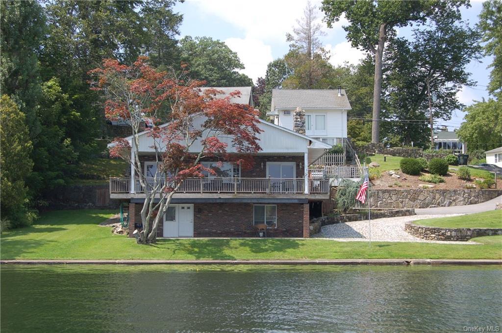 Primary Photo - 38 Sycamore Rd