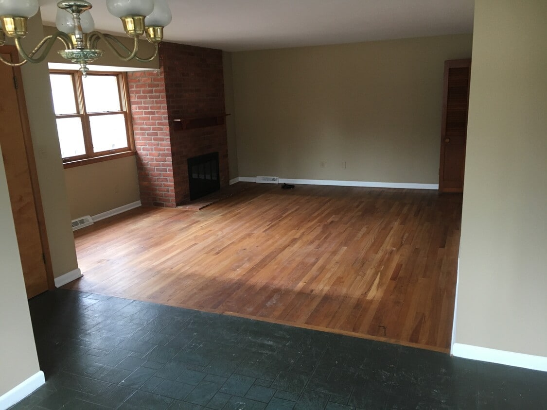 Foto principal - 1065 North 6th Street