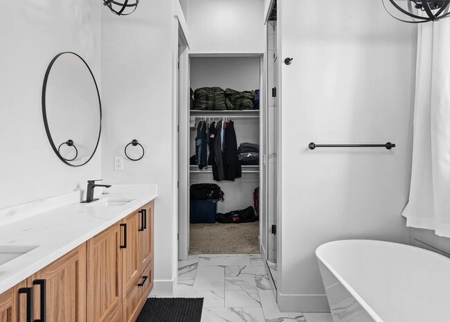 Foto del edificio - GORGEOUS Sandy Home!!!